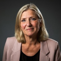 Porträttbild på Birgitta Friberg, områdeschef för specialiserad vård.